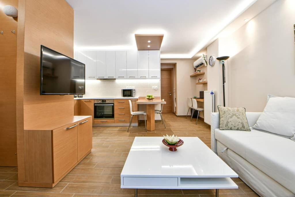 Modern Hospitality, With Private Garden, Athens Apartment Exterior photo